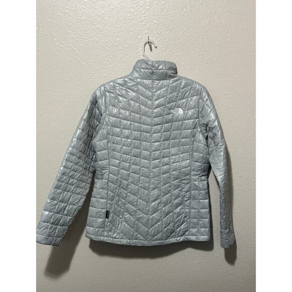 Women’s North Face Thermoball Eco Silver Gray Zip Front Puffer Jacket Coat, M - Picture 3 of 4